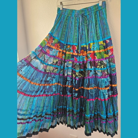 Soft Surroundings Full Multi Print Colorful Peasant Maxi Skirt Sz Small - Picture 5 of 8